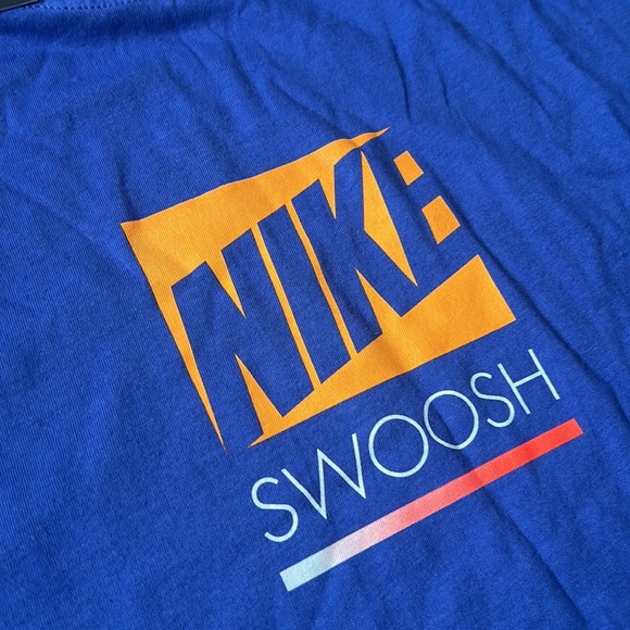 Men’s Nike Swoosh graphic Tee size Large NWT - Picture 4 of 4